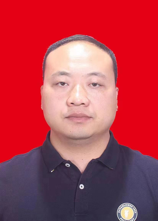 副会长周帅
