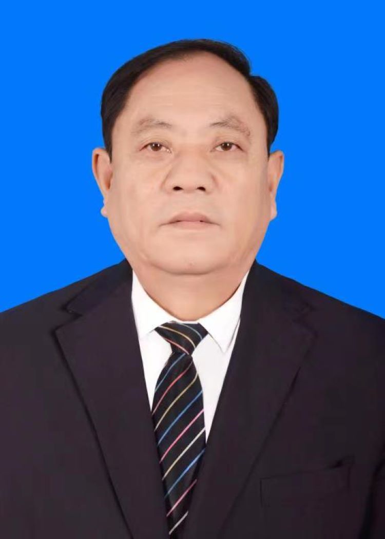 秘书长丁金义